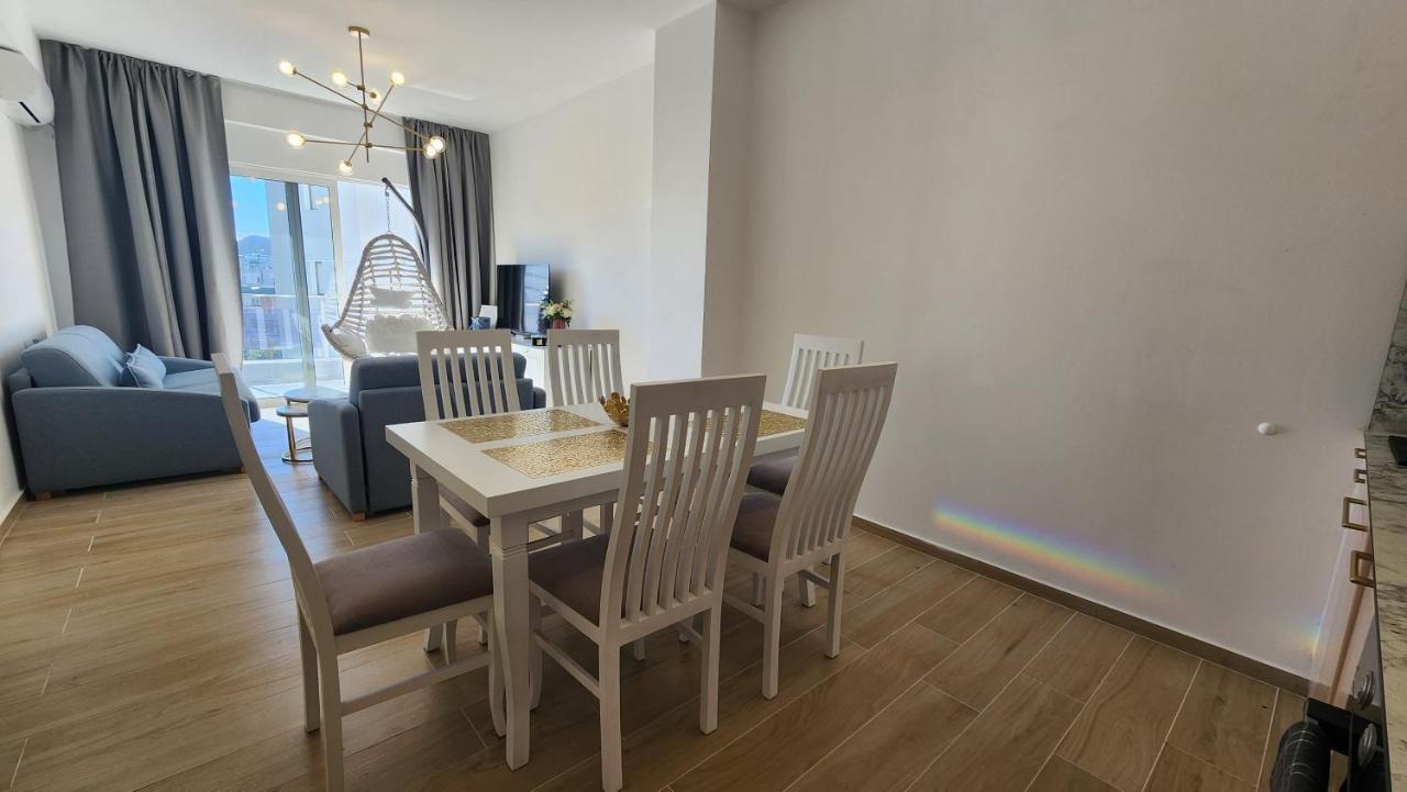 Jusal Sea View Apartment Sarandë Exterior foto
