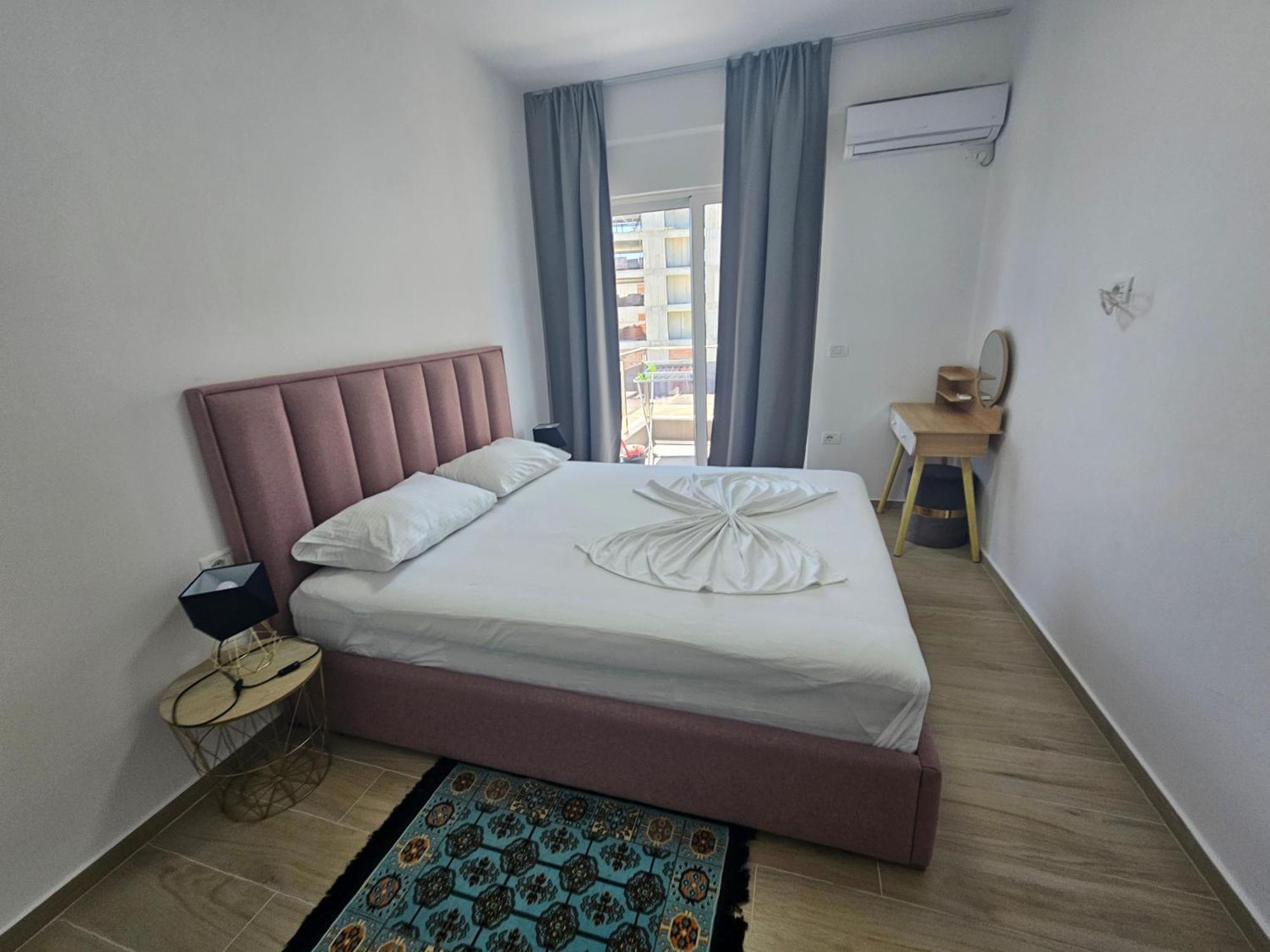 Jusal Sea View Apartment Sarandë Exterior foto