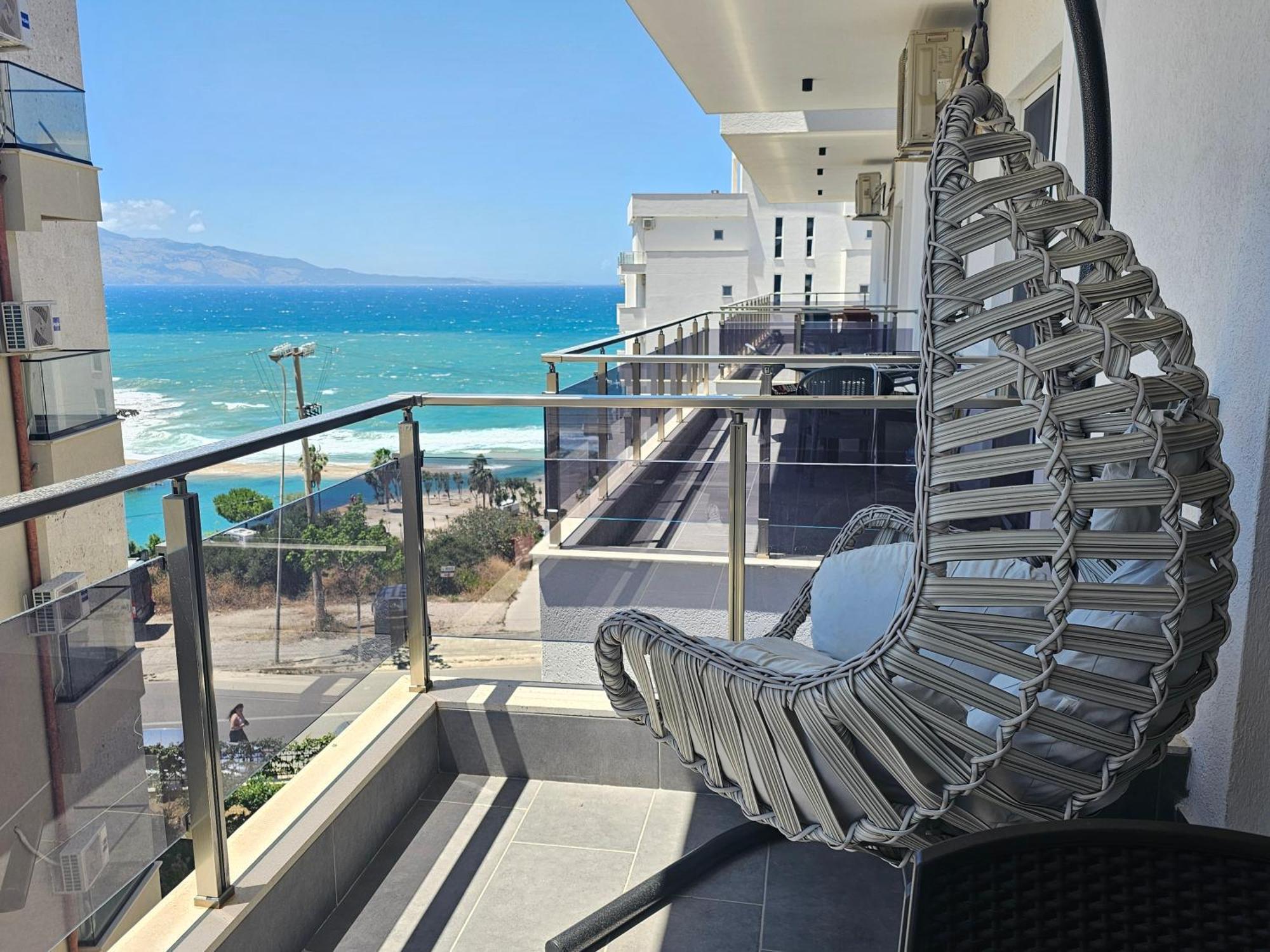 Jusal Sea View Apartment Sarandë Exterior foto